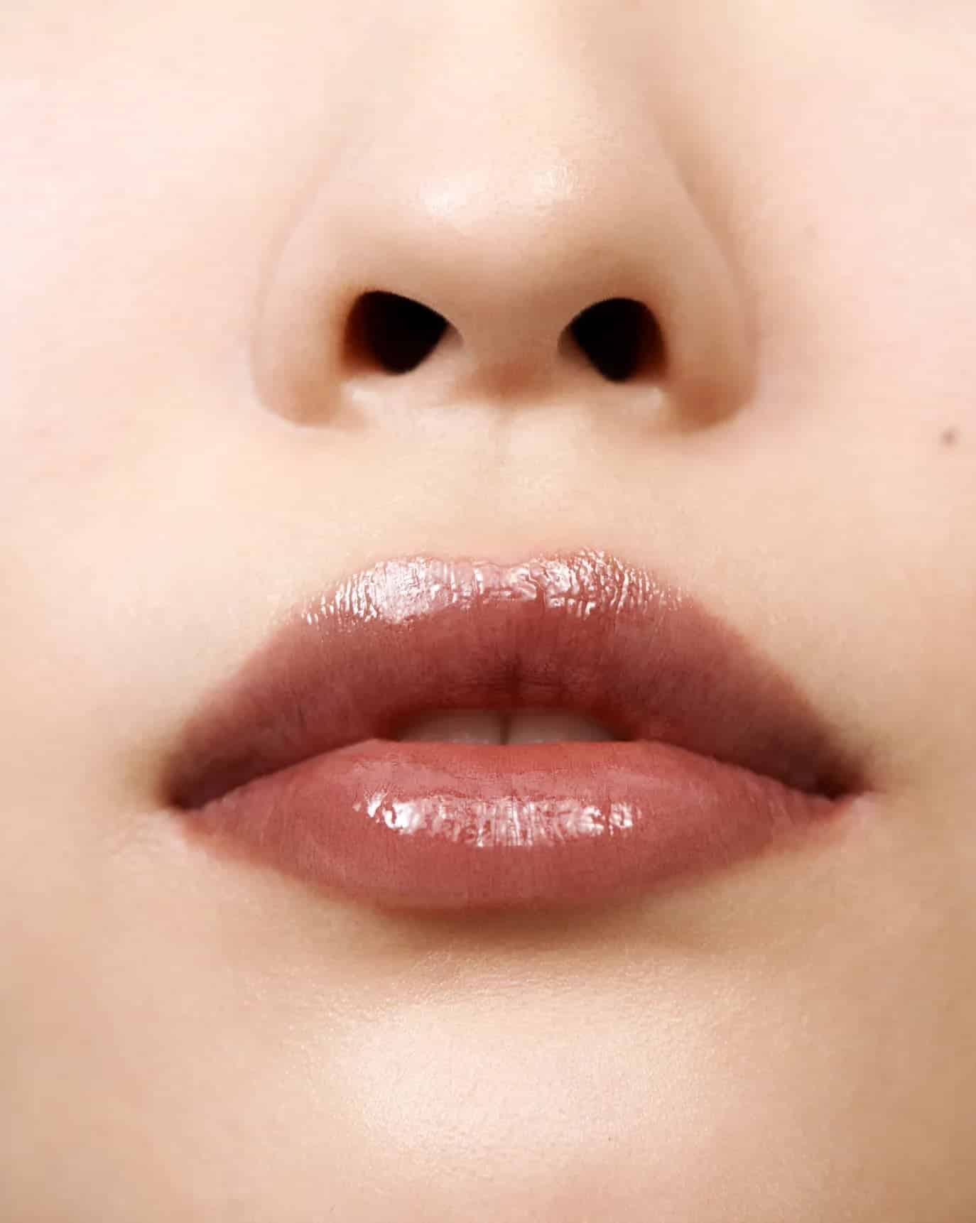 Glossier Ultralip – Lip Gloss - Sneaker Türkiye