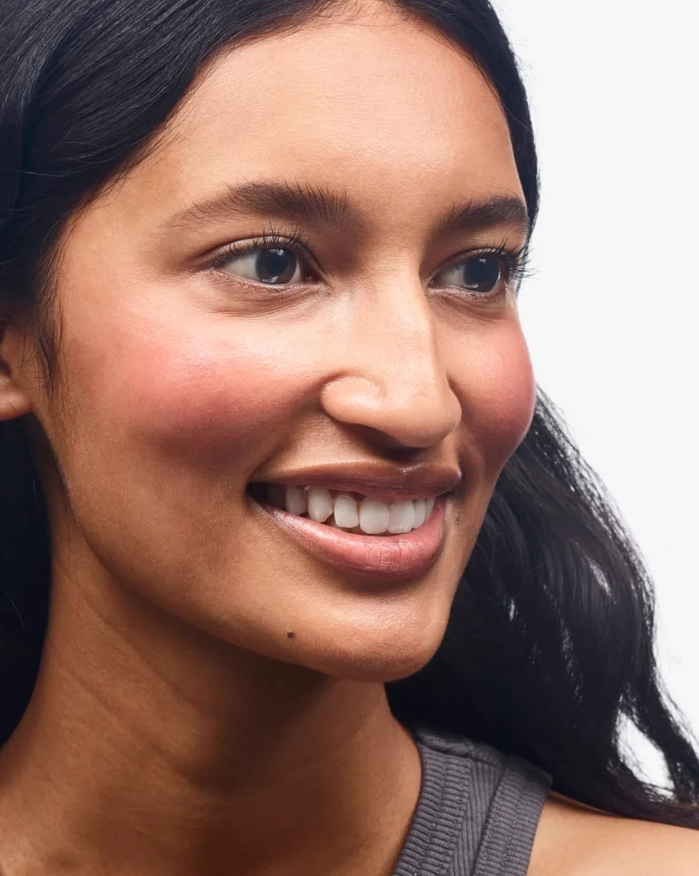 Glossier Cloud Paint – Allık - Sneaker Türkiye